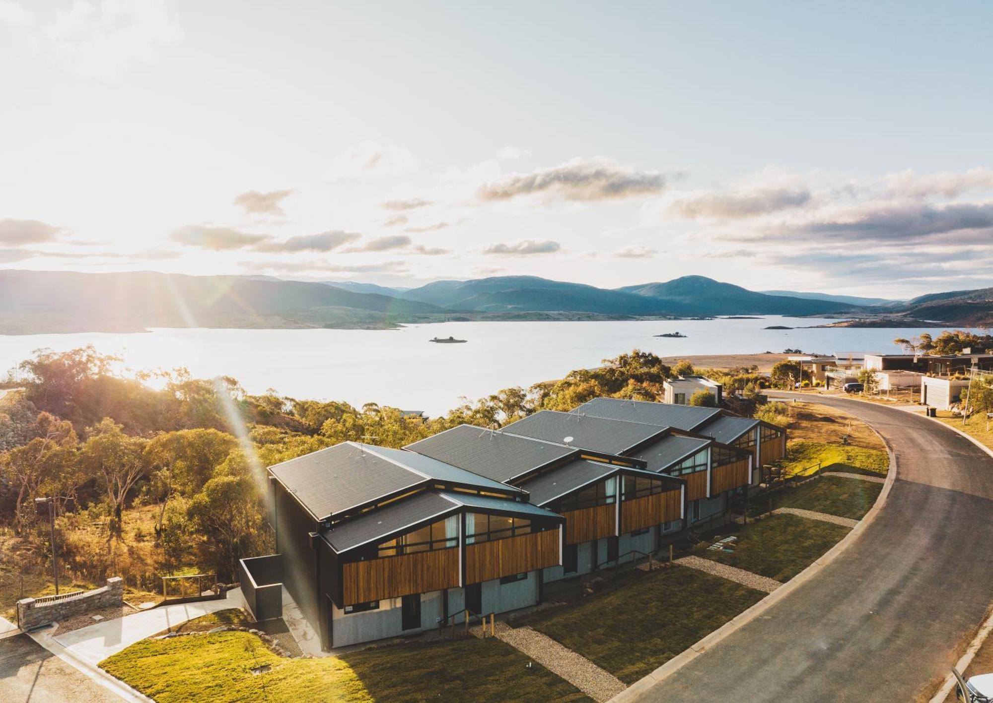 Kunama Townhouses Jindabyne Exterior photo